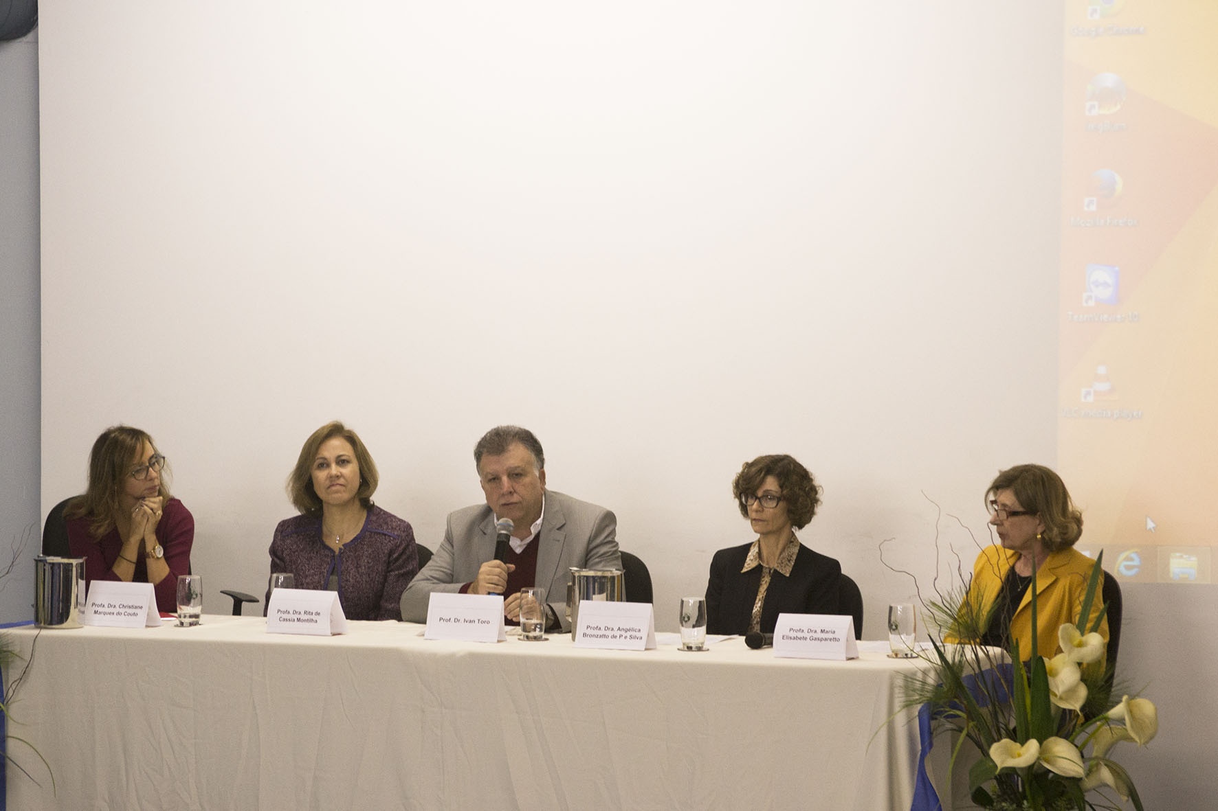 Mesa de abertura do seminário comemorativo dos 42 anos do Cepre. Foto: Marcelo Oliveira. CADCC-FCM/Unicamp