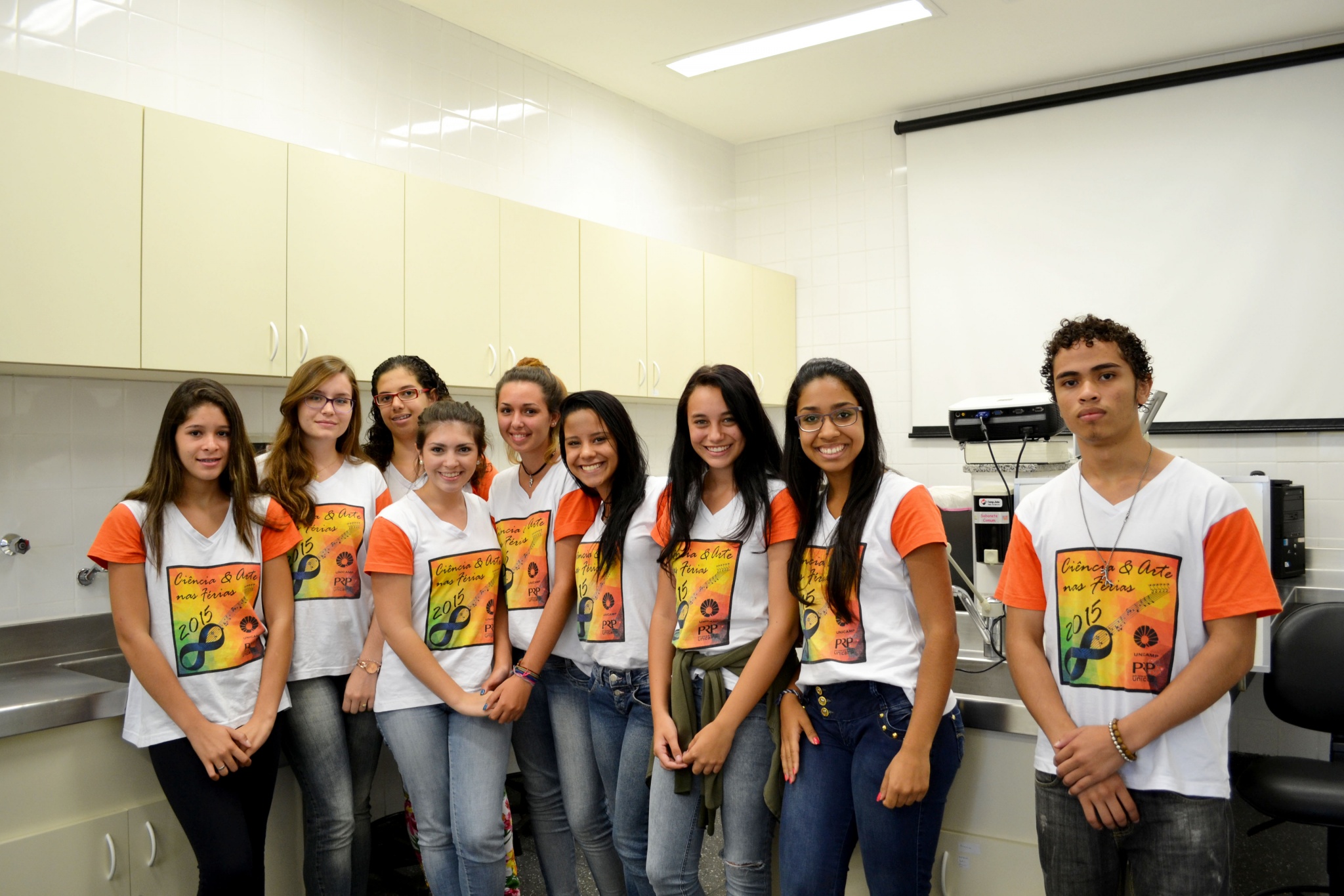 Ao todo, 18 estudantes do CAF participaram de atividades coordenadas pelos Laboratórios do Departamento de Patologia Clínica. A FCM como um todo recebeu cerca de 50 alunos/Foto: Camila Delmondes - ARP - FCM/Unicamp