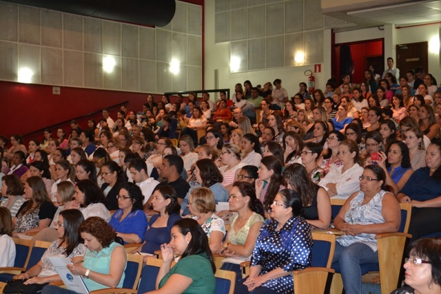 Público presente ao evento reuniu profissionais de Campinas e região. Foto: Edimilson Montalti. ARPI-FCM/Unicamp