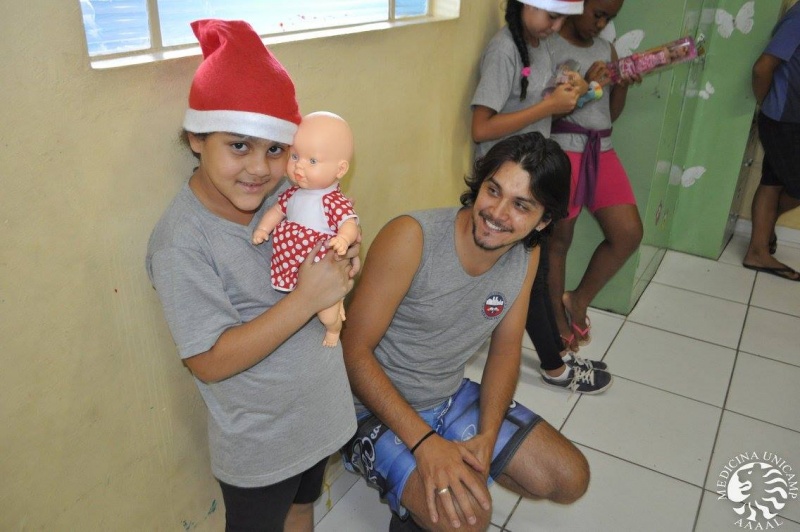 Campanha de natal da FCM arrecada brinquedos para o Grupo Comunitário Criança Feliz, localizado em Campinas/Fotos: Yan Guida