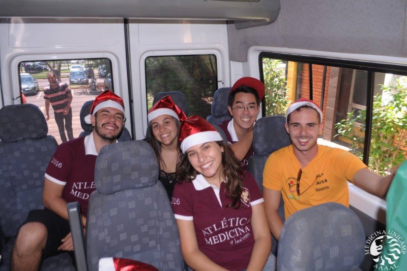 Campanha de natal da FCM arrecada brinquedos para o Grupo Comunitário Criança Feliz, localizado em Campinas/Fotos: Yan Guida