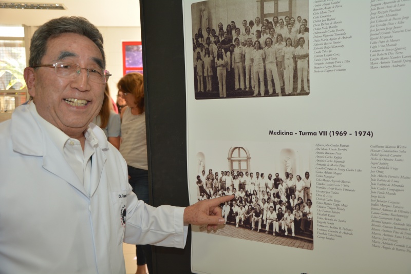 “As primeiras 50 turmas de Medicina” traz a relação de todos os médicos graduados pela Medicina da Unicamp/Foto: Mario Moreira