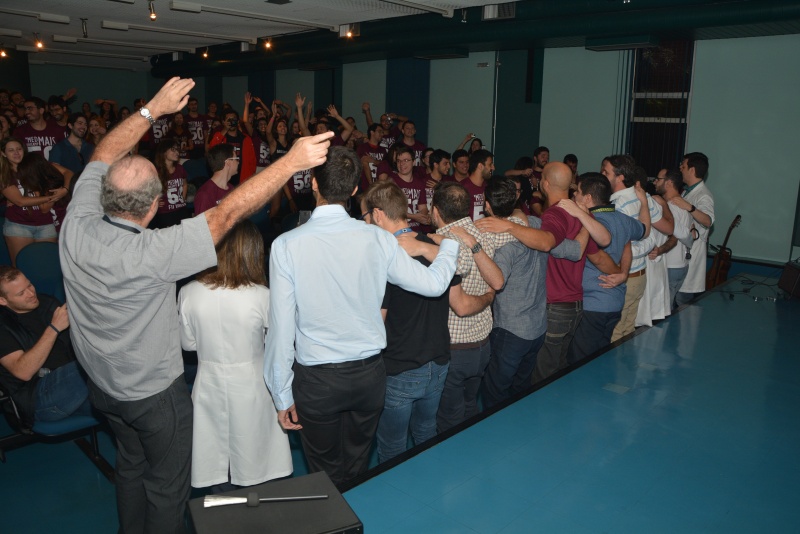 50ª Turma de Medicina da FCM: Aula da Saudade, descerramento de quadro de fotos e placa e banho de lama/Foto: Mario Moreira