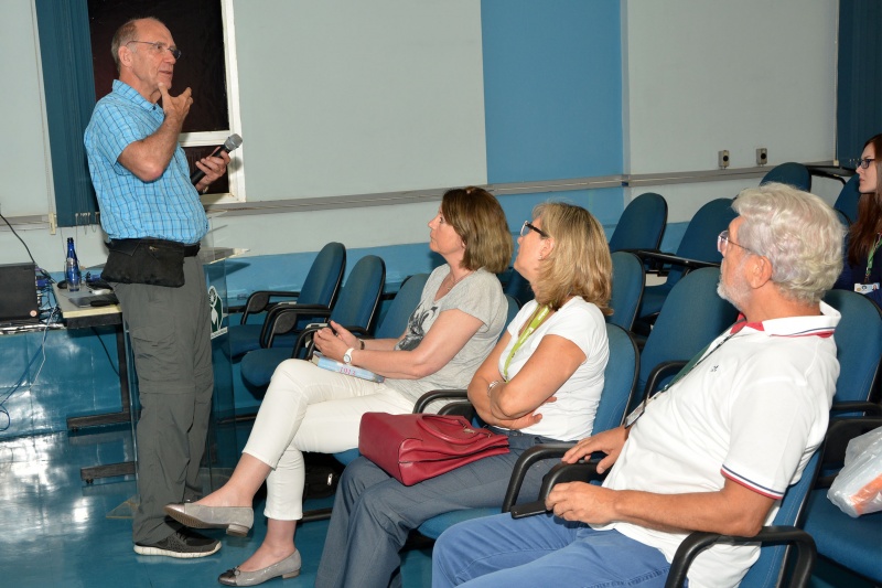 O dinamarquês Niels Høiby é um dos pesquisadores pioneiros no estudo dos biofilmes bacterianos/Foto: Mario Moreira