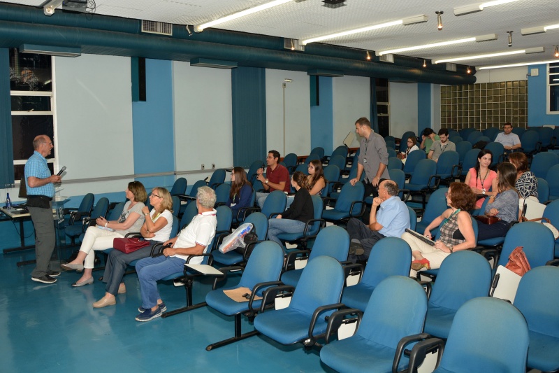 O dinamarquês Niels Høiby é um dos pesquisadores pioneiros no estudo dos biofilmes bacterianos/Foto: Mario Moreira