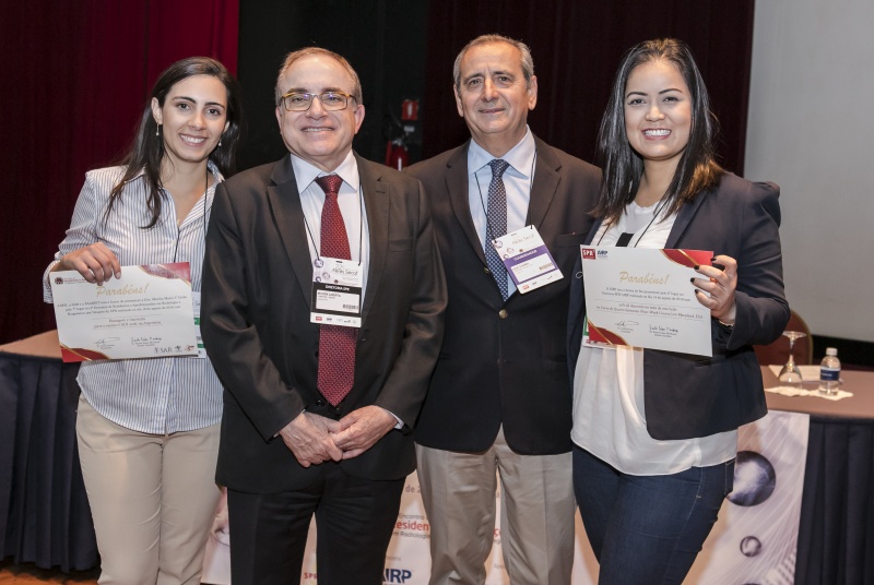 As residentes da FCM Marília Girão e Vanessa Brito e os radiologistas Nelson Caserta e Hugo Guerra/Foto: divulgação