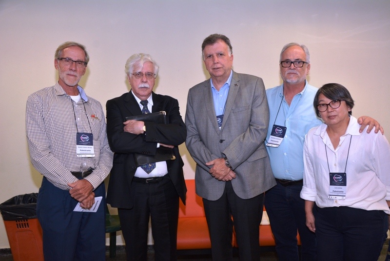 Teixeira, Romano, Ivan Toro, Brenelli (ABEM) Lúcia Ioschida (ABEM-SP). Foto: Mercedes dos Santos - FCM/Unicamp