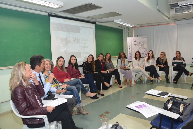 Autoras do livro "Mais Epilepsia na Psciologia", da Editora ADCiência, lançado durante o evento/Foto: Mário Moreira