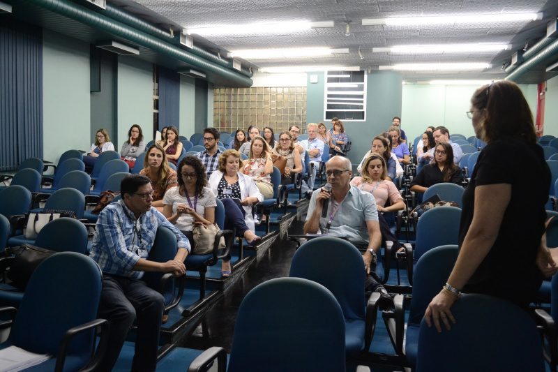 Residentes do Programa de Residência Médica em Pediatria apresentam Trabalhos de Conclusão de Curso/Foto: Camila Delmondes