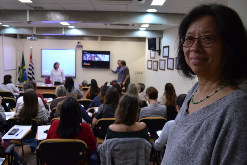 A docente do curso de Graduação em Fonoaudiologia da FCM, Regina Yu Shon Chun/Foto: Camila Delmondes