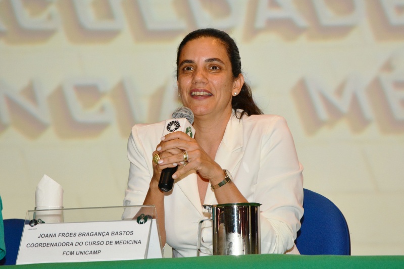 Joana Fróes Bragança Bastos, coordenadora de graduação em medicina - Foto: Mario Moreira - FCM/Unicamp