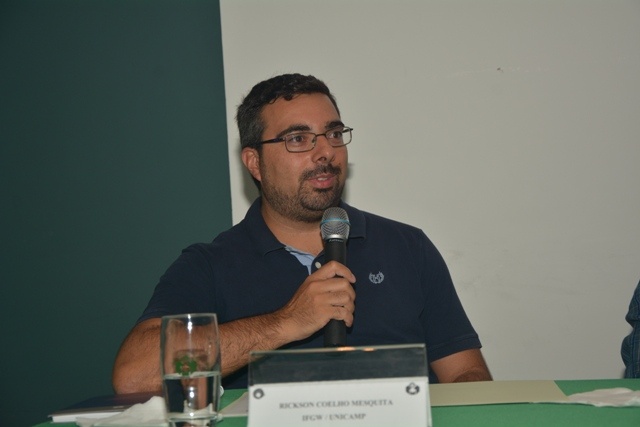 Rickson Coelho Mesquita, docente do Instituto de Física da Unicamp “Gleb Wataghin”/Foto: Mario Moreira