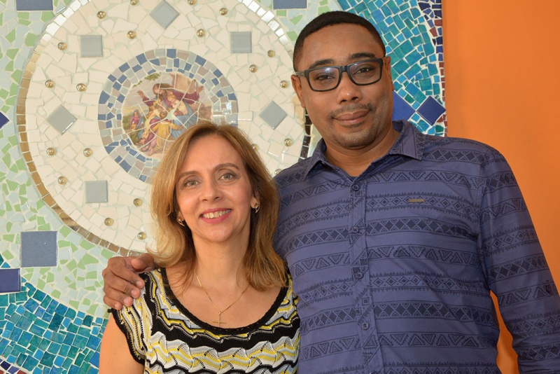 Christiane Couto e Paulo Velho recebem Prêmios de Incentivo ao Ensino de Graduação/Foto: Mario Moreira