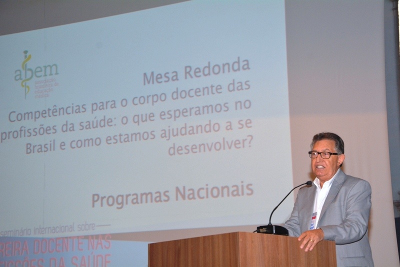 Nildo Batista, da Unifesp e ABEM. Foto: Mario Moreira - FCM/Unicamp