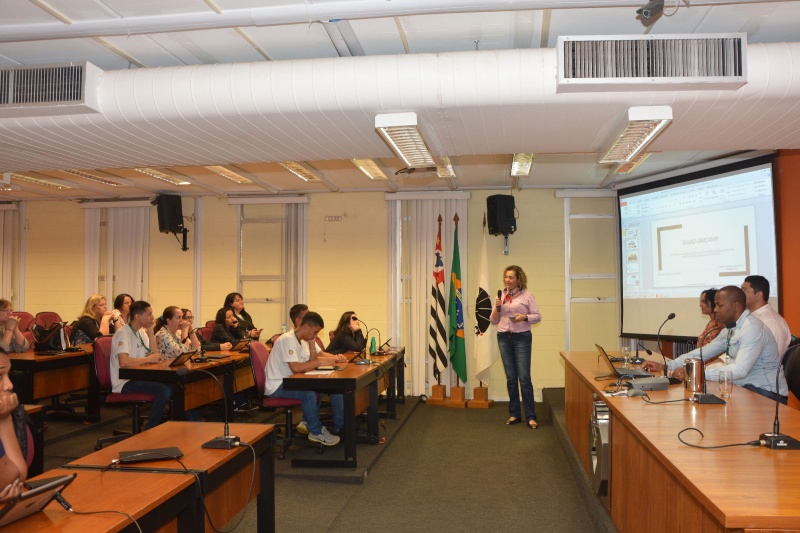 Funcionários da FCM participam de treinamento em gestão arquivística de documentos/Foto: Mário Moreira